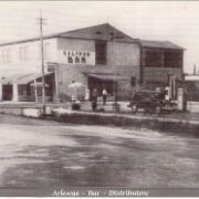 photo5886427751081160278